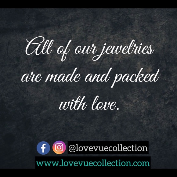 Beautiful 925 CZ Adjustable Ring - Picture 6 of 7